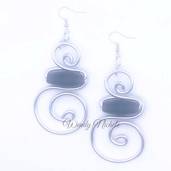 Hermion Earrings (Silver w/black bead)