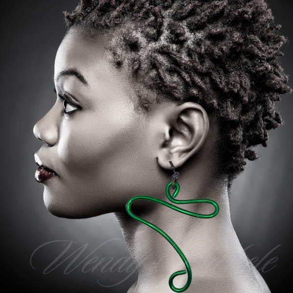 Peace Earrings (Kelly Green)