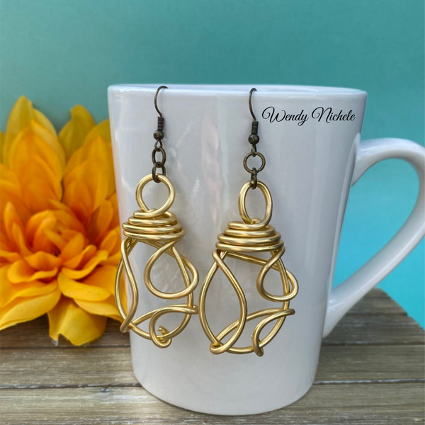Gloria Earrings (Gold)