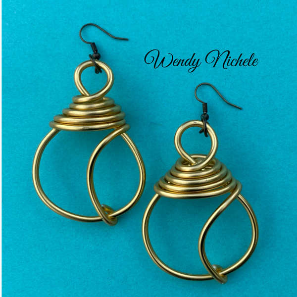 Tori Earrings (Gold)