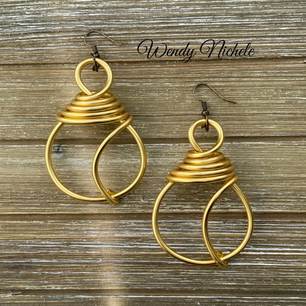 Tori Earrings (Gold)