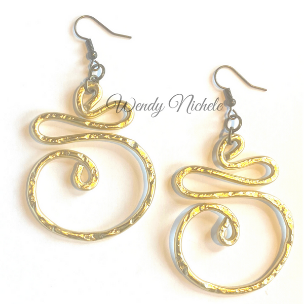 Harmony Hammered Earrings (Gold)
